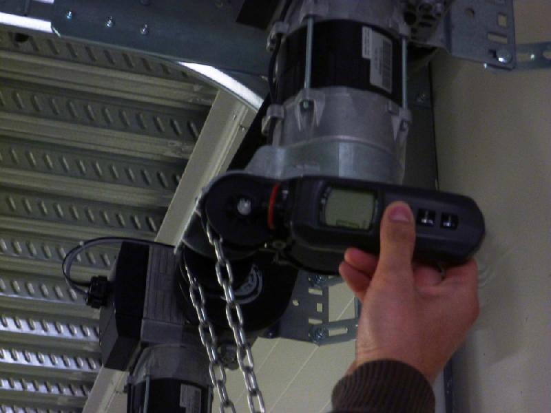 FI52L - Tachymètre numérique optique à visée laser et de contact avec fonction mémoire évoluée_3