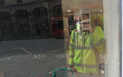 Glassys - Société spécialisé dans le gommage de vitre pour effacer les rayures - sur Reims_3