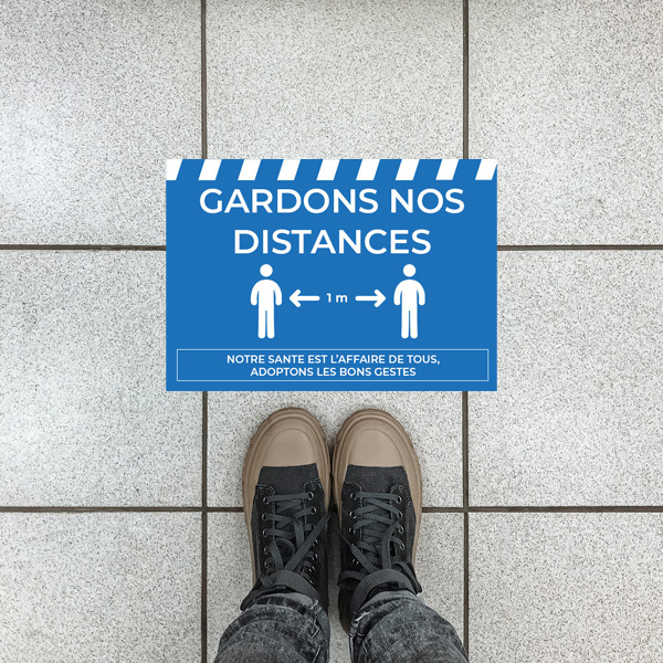 Signalétique Vinyle A4 - Gardons nos Distances - Texte Rouge Fond Blanc - Antidérapante et Lavable - h.210 x l.297 mm - Réf.494062_3