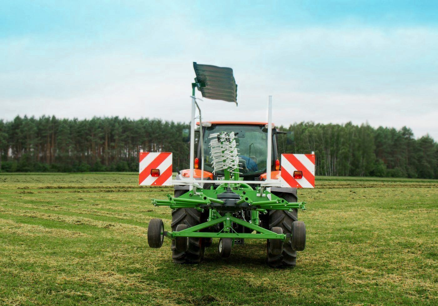 Giro andaineur Z-350 conçu pour protéger la couche herbeuse