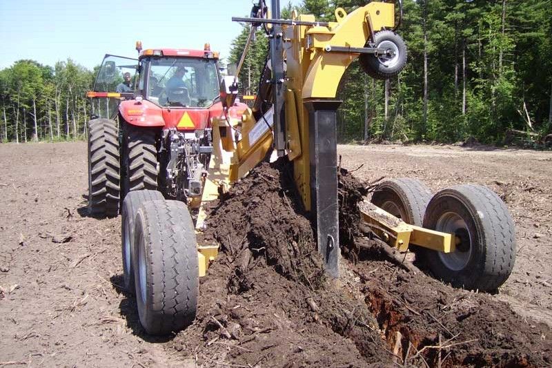 Draineuse Maximo 6046 adaptée aux tracteurs de 200 à 300 HP