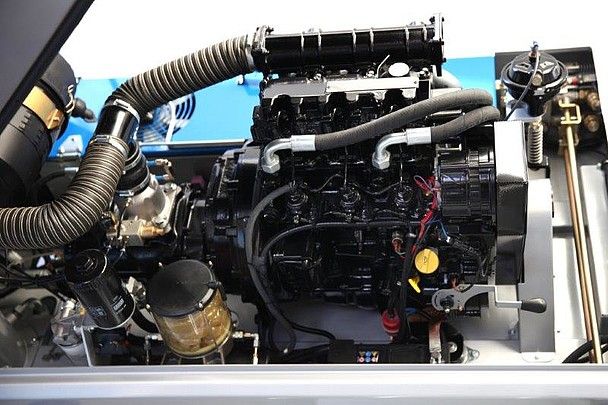 Pompe BMS Alpha Z3 avec capot en acier inoxydable isolé