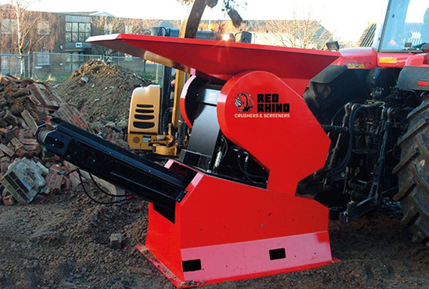 Concasseur version transportable avec attelage 3 points - 3000/3000 TM RED RHINO_3