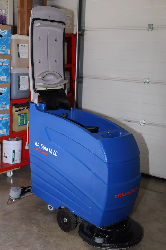 Autolaveuse accompagnée Columbus RA 55 KM 60_3