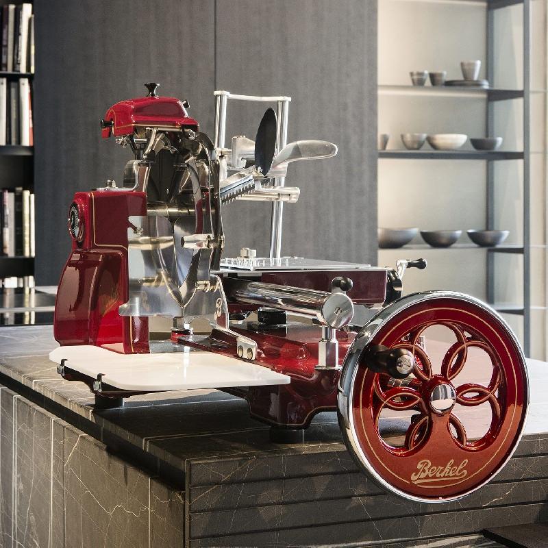 Trancheuse manuelle Volano B3 - Rouge - Lame 300 mm - Design vintage - Berkel_3