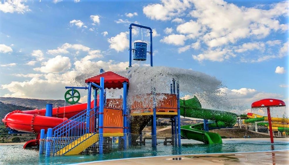 Structure de jeux aquatiques - ARWAPS5A - 17x13 m - Hauteur 9 m - Toboggans 2,4 m_3