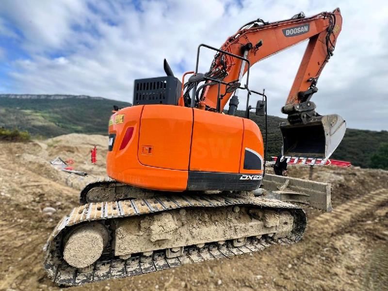 DOOSAN dx235 lcr-5 pelle a chenilles 26t_3