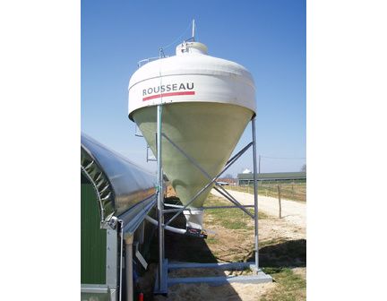 Silo d'aliment d'élevage déplaçable à vide avec cône axial translucide - Ø2325 - Capacité 6 et 9m3_3