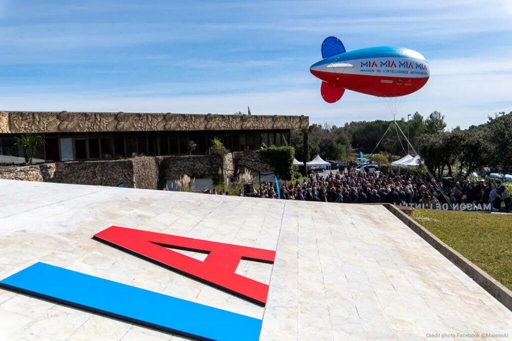 Ballon dirigeable publicitaire géant en PVC - Idéal pour événements commerciaux, manifestations et compétitions sportives - Visibilité et stabilité exceptionnelles_3