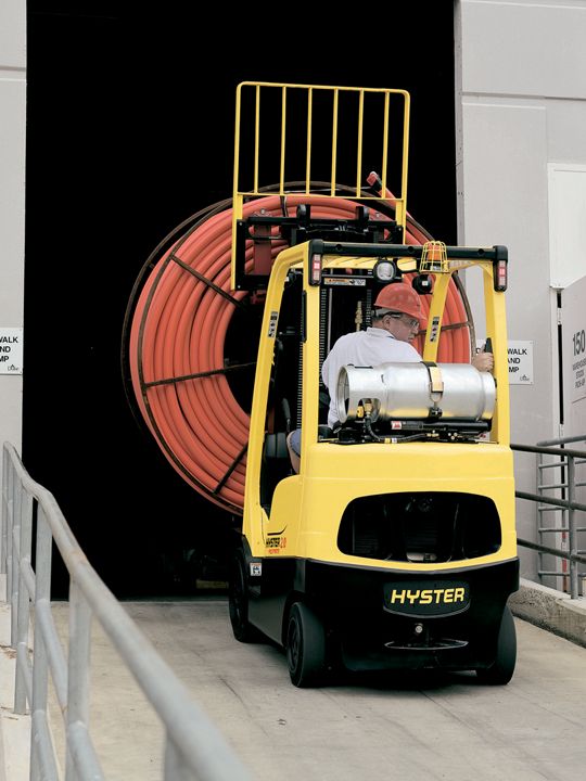 S2.0-3.5FT Chariot élévateur gaz compact à contrepoids - Hyster - 2000 à 3500 kg_3