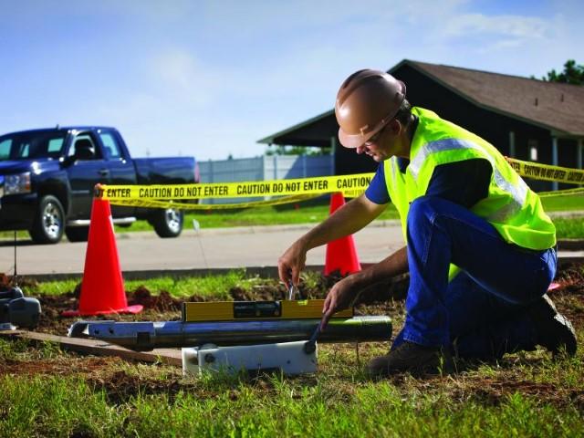 Système Ditch Witch OnGrade pour forages en gravitaire - technologie laser et guidage électronique_3