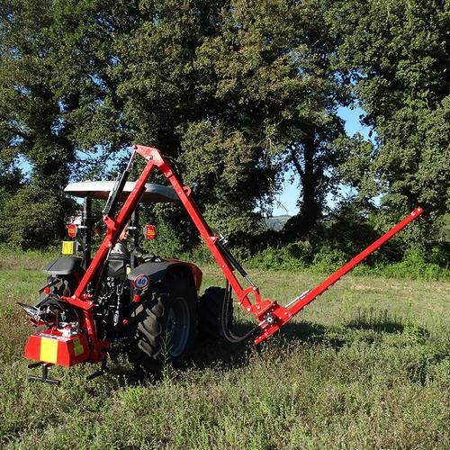 Taille-haies à bras amd 160 pour tracteur pour entretien des routes_3