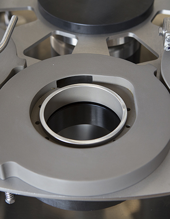 Operculeuse automatique  ilpra  à pots / carrousel fill seal 2500_3