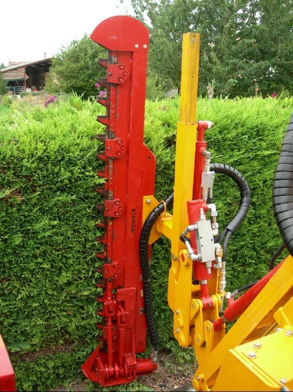 Système de coupe hydraulique pour taille annuelle