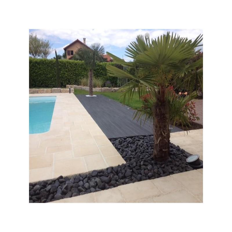 Lame terrasse bois composite pleine Maxima - Gris anthracite - 360 cm x 14 cm x 2,2 cm - Surface couverte 0,5 m² - Garantie 10 ans_3