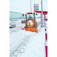 City - Lames à neige SaMASZ - Charge frontale admissible 1,5 tonnes - commandes indépendantes et réglage hydraulique_3