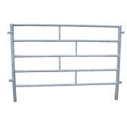 Bétaillère avec tôle de fond robuste et passage de roue arrondi