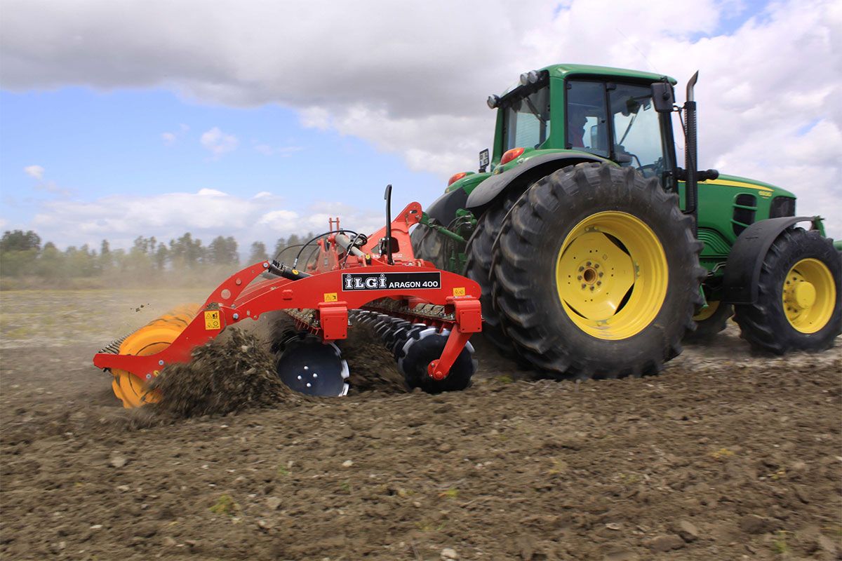 Machine idéale pour le travail du sol minimum