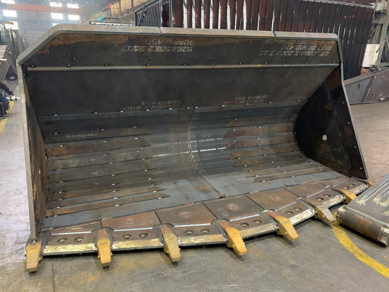 Godet carriere pour chargeuse_4