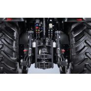 Tracteur agricole haute puissance 336 ch pour champs et routes