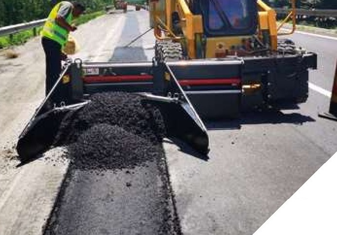 Épandeuse d'asphalte, idéale pour les travaux de réfection de voirie - ST 200_3