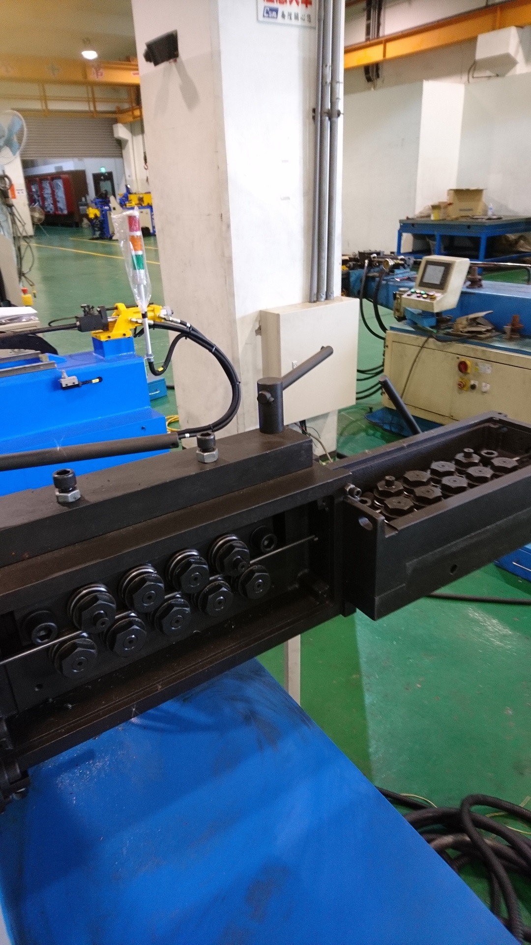 Cintreuse de tube électrique CSM - WB avec commande numérique Master 3 et accessoires inclus_3