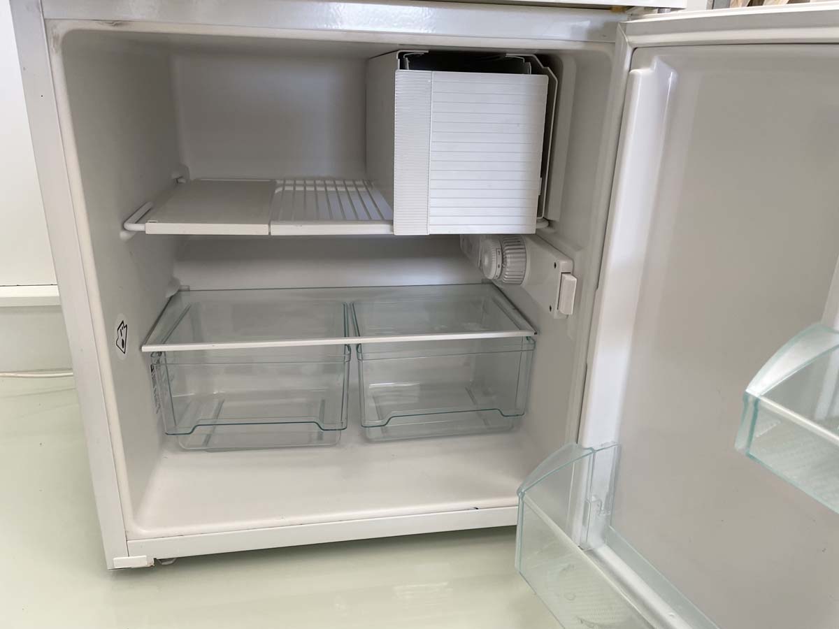 Réfrigérateur bas d'occasion - Liebherr KX101 - 102L - Provenance laboratoire pharmaceutique_3