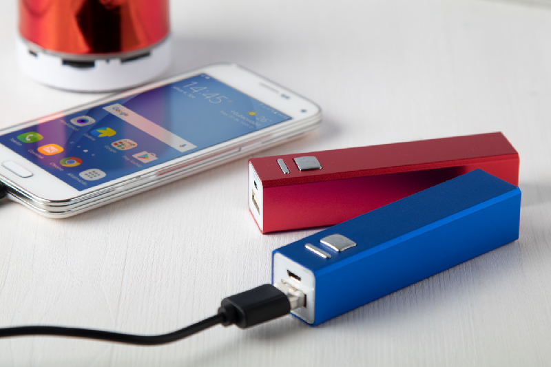 Power bank en aluminium - 2200 mAh - câble micro USB inclus - couleur rouge_3