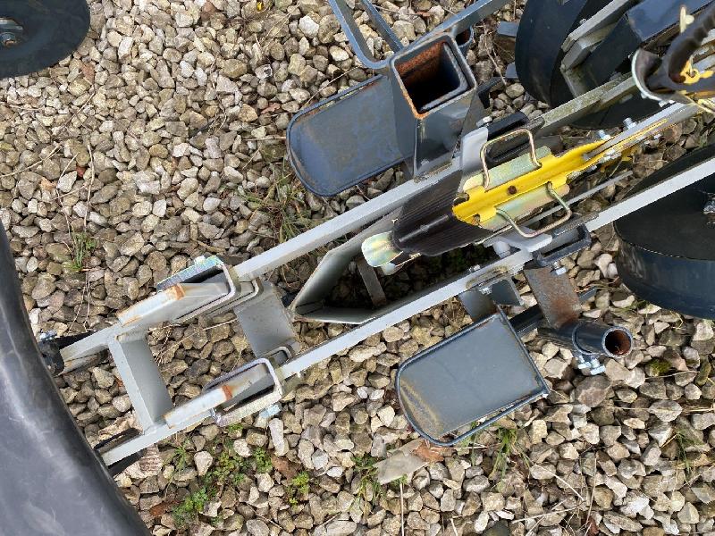 Planteuse forestière NC à pinces TR 1 rang monopoutre - En occasion_3