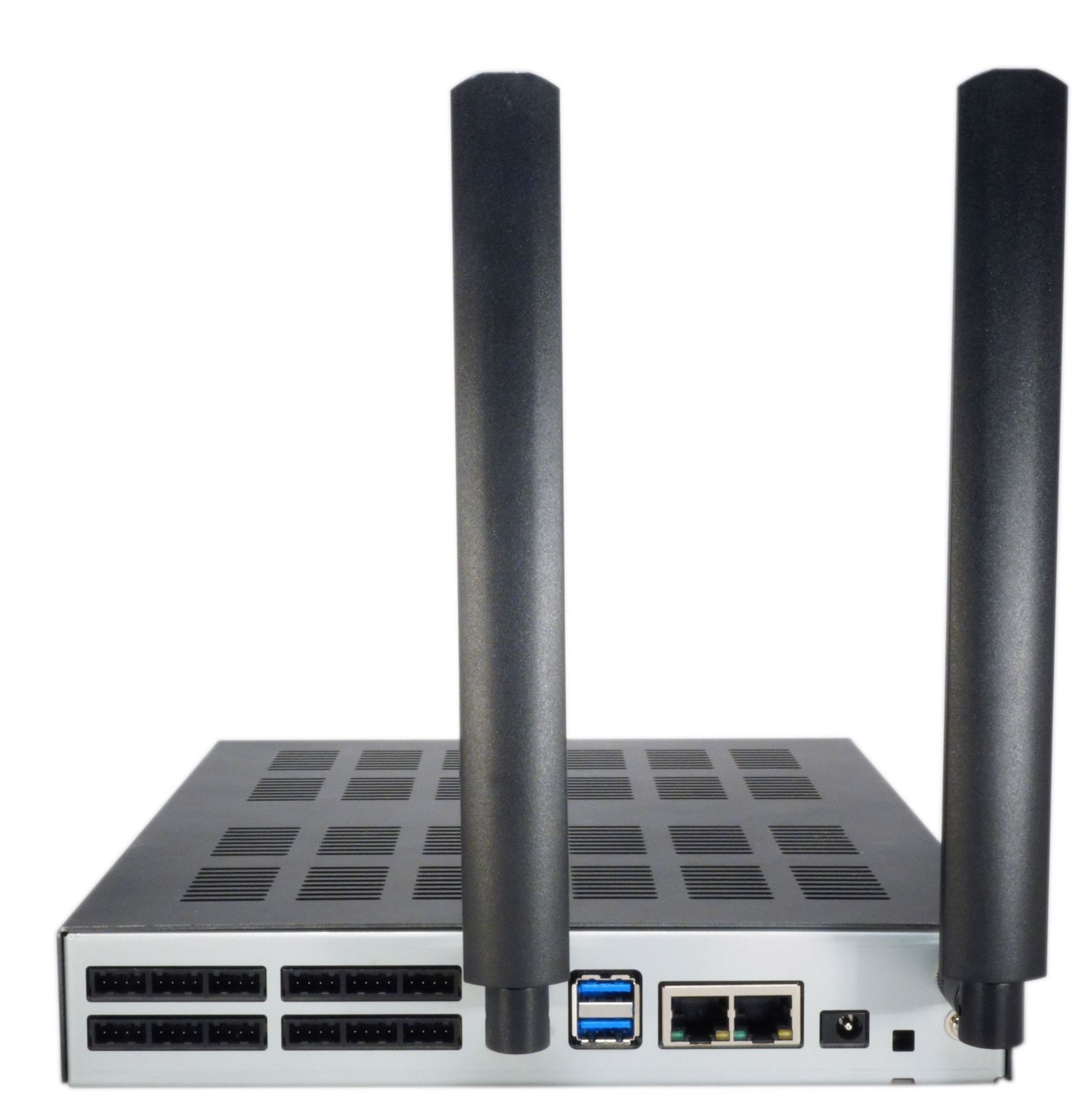 Passerelle radio interconnexion de systèmes de communication multi-technologies (analogiques, numériques, LTE, Wi-Fi, VHF, UHF) VE-PG4_3