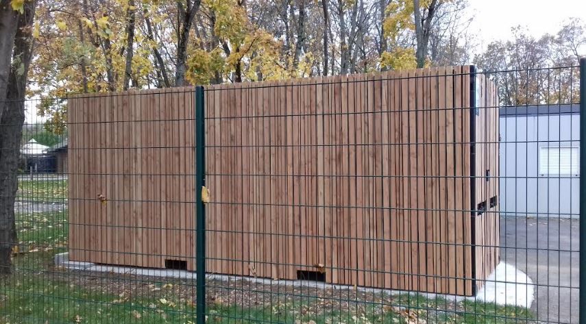 Salle de pause réalisée dans un container transformé