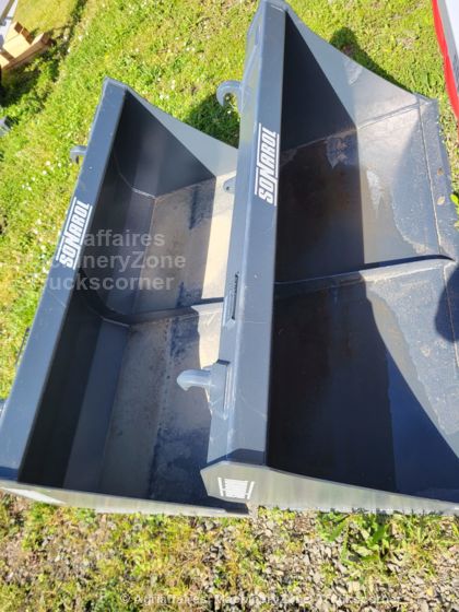 Équipement agricole neuf : godet universel à terre