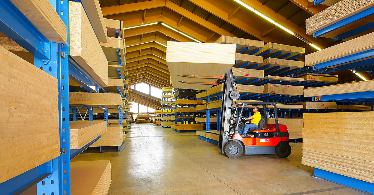 Rayonnage cantilever OHRA pour charges lourdes - bras portant jusqu'à 2 500 kg et montants jusqu'à 10 000 kg_3