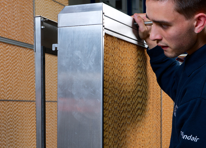 Humidificateur adiabatique à faible consommation d'énergie, montage en gaine ou CTA - Condair ME_3