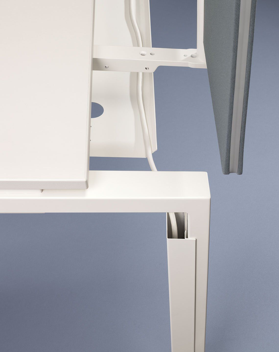 Tibas - bureau droit - haworth - adaptable_3