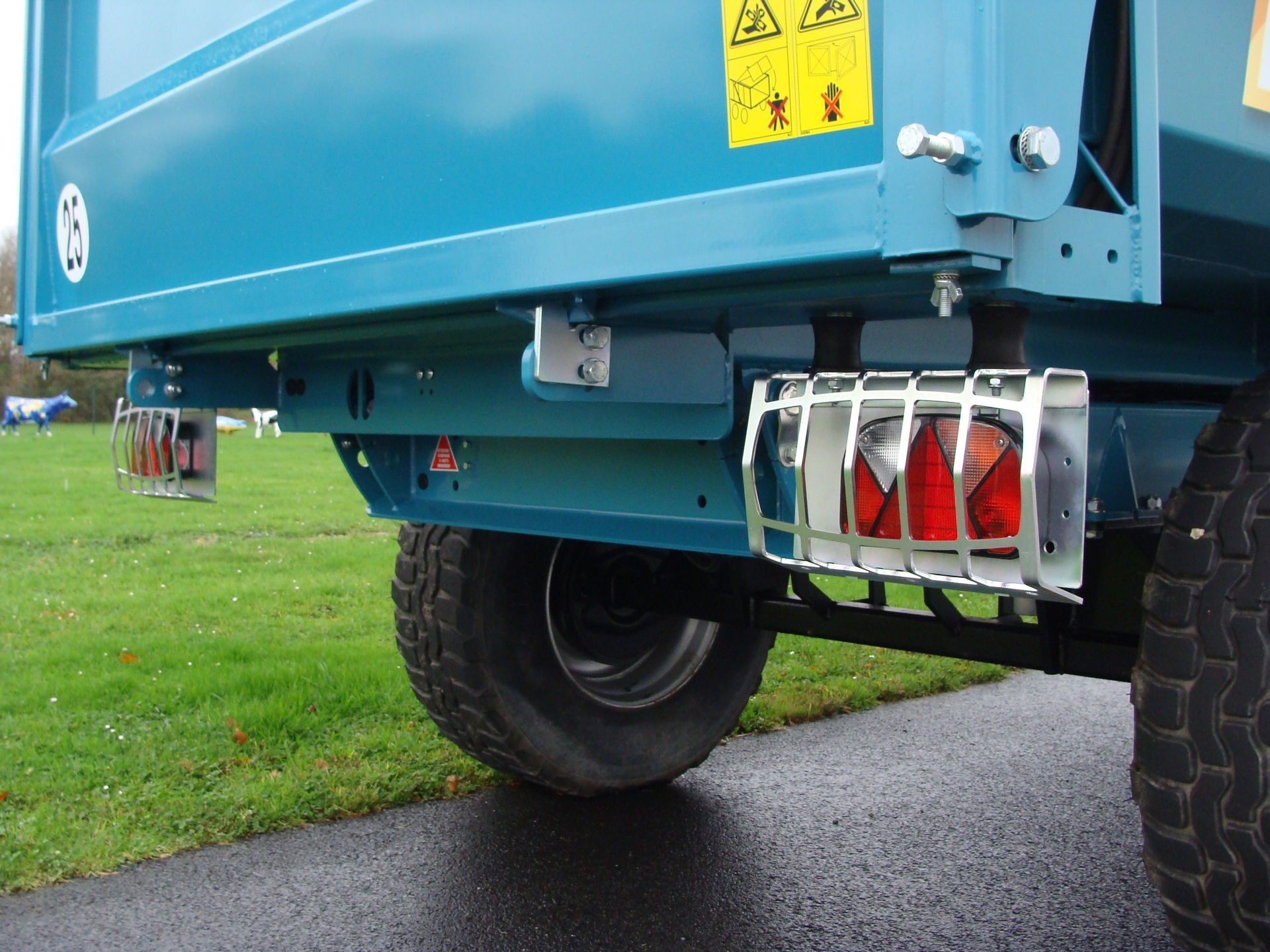 Rollfarm 4317 de la marque Rolland, capacité jusqu'à 17m3 avec équipement ensilage