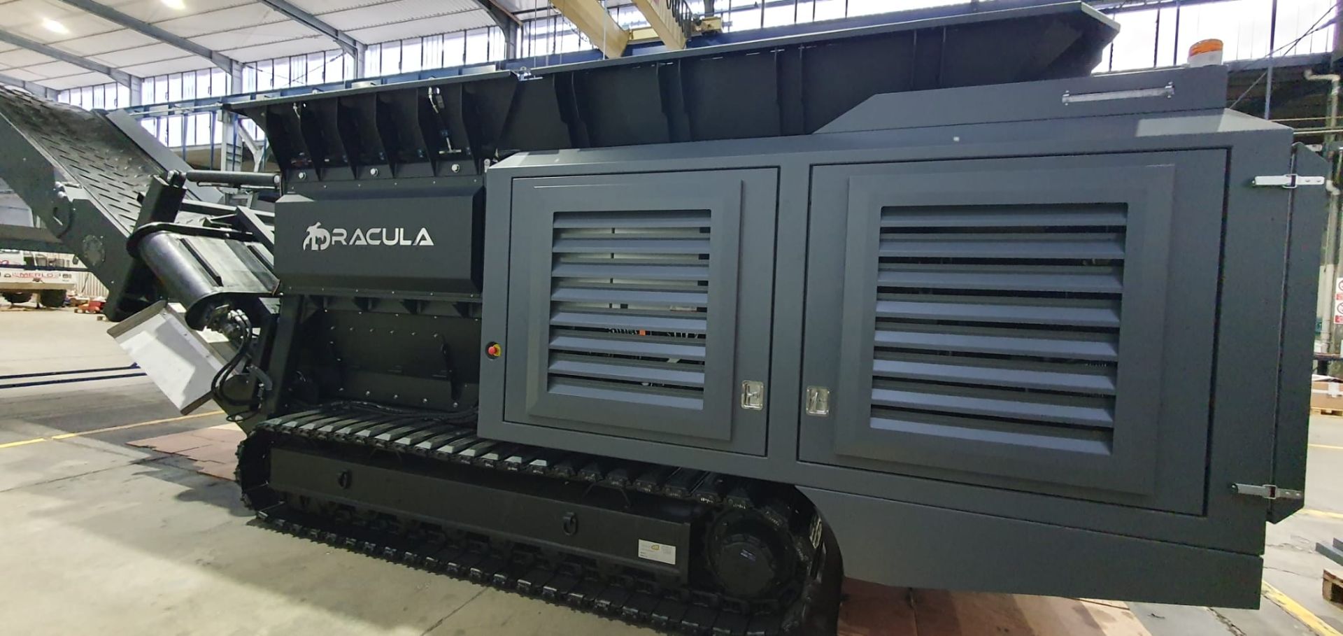 Broyeur primaire mobile DRACULA Series - Omer Ecology - déchets urbains, aluminium, bois, pneus et encombrants_3