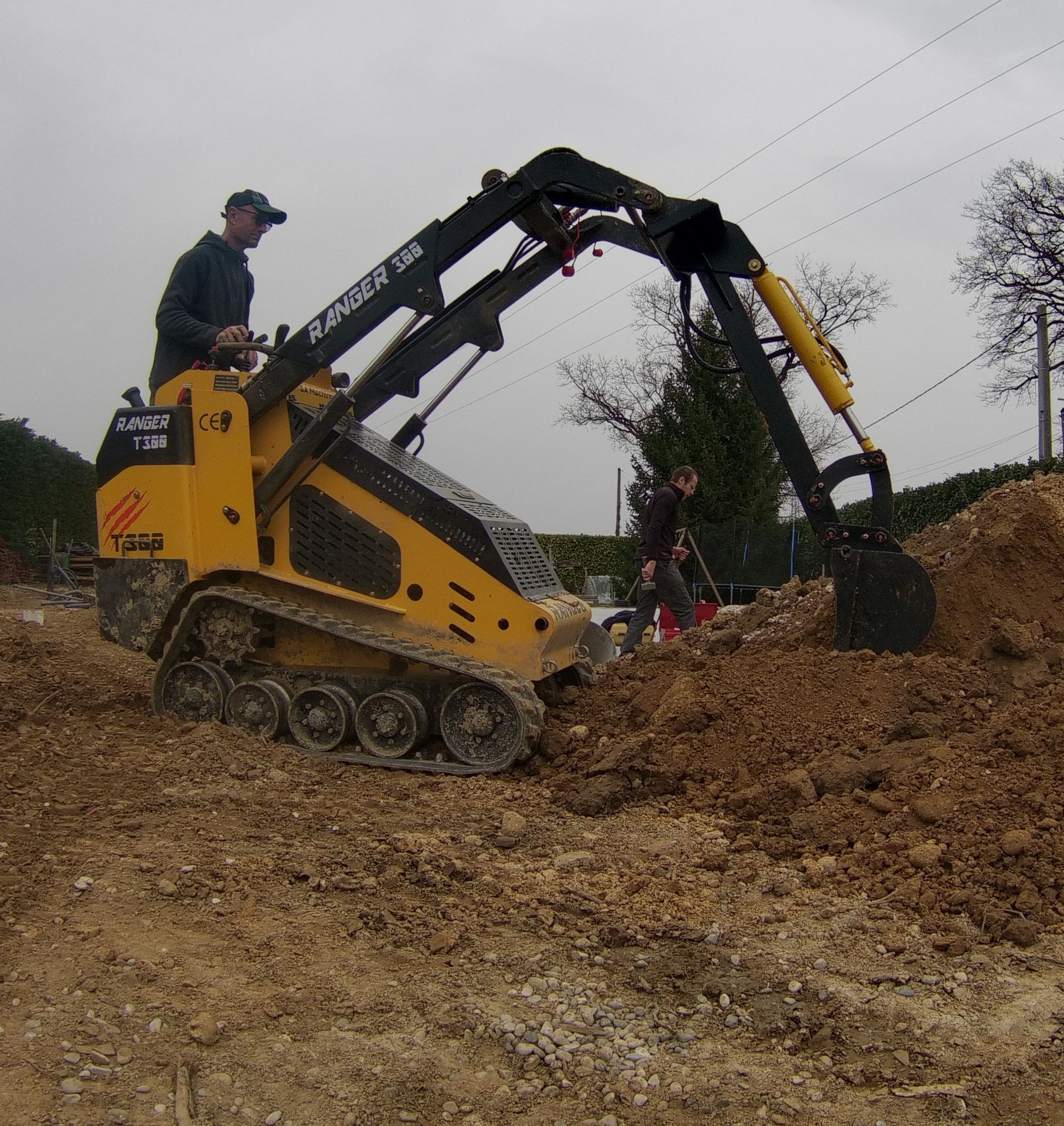 Tarière 200/300mm compatible avec mini chargeuses