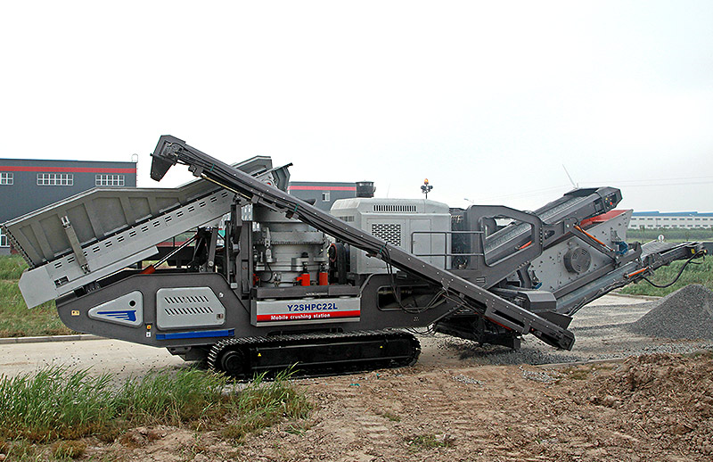 Concasseur mobile sur chenille en carrière et sur chantier 200 t/h_3
