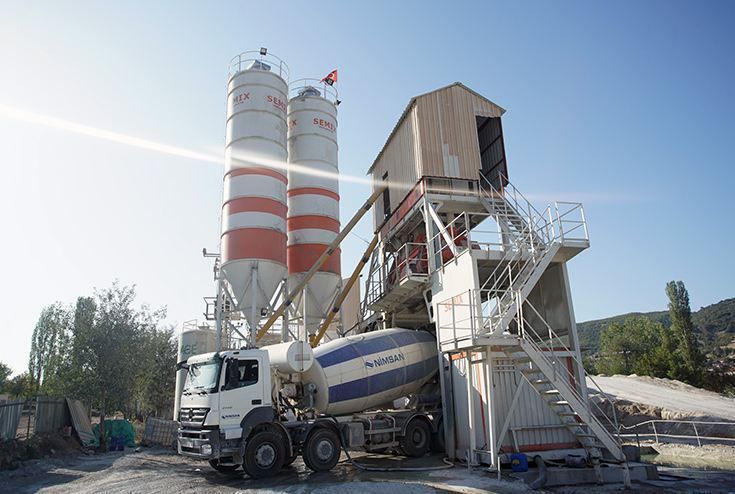 Mobile 135 Y Centrale à Béton - Simex - 130 m3/hr, Facile à Monter et à Transporter_3