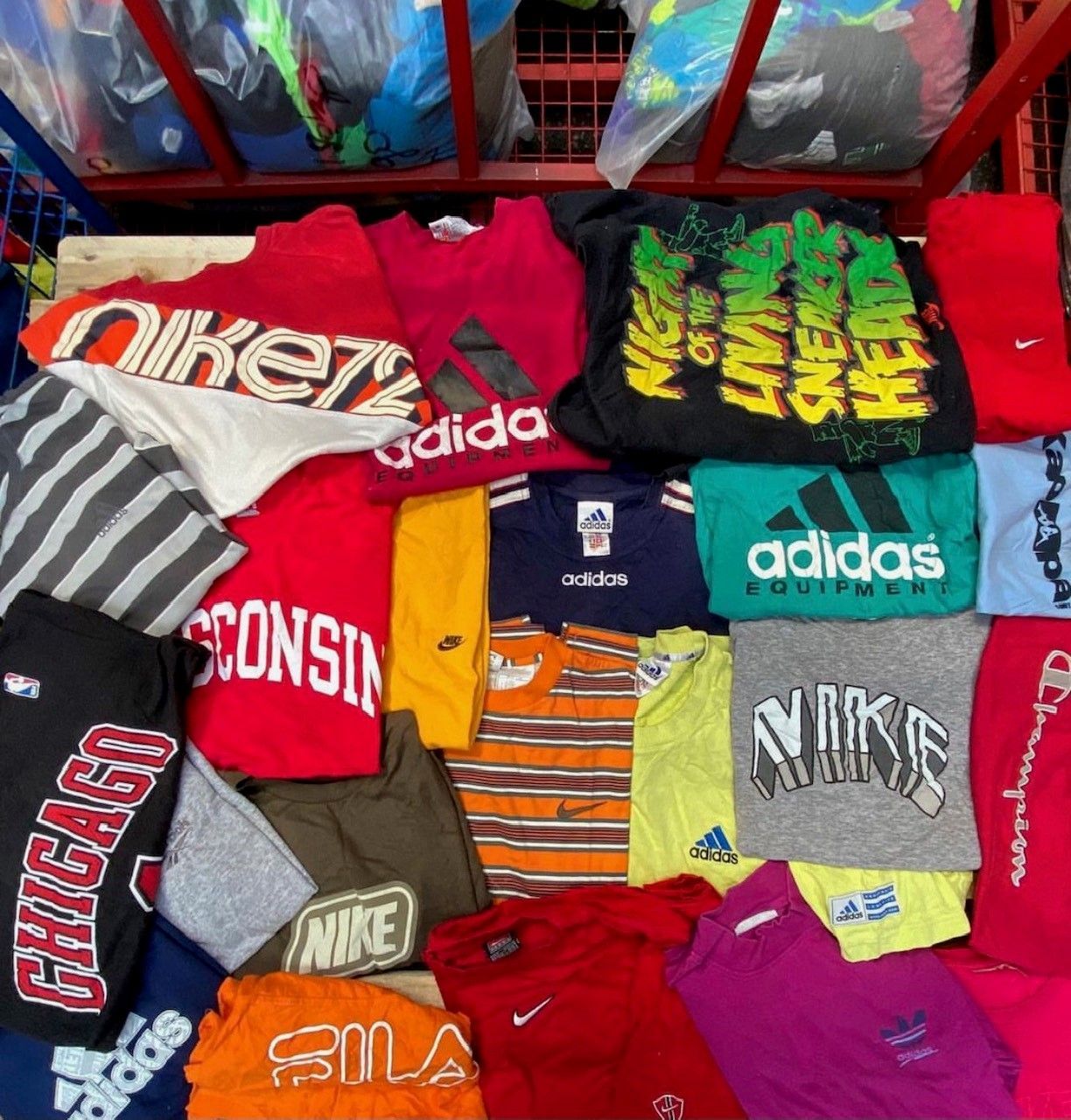 Lots de sweat shirt universitaires petits et gros logos vintage us
