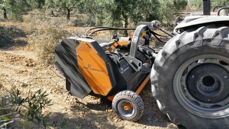 TVC Broyeur forestier - TMC Cancela - largeur de travail 150-200 cm, puissance 80-100 HP, rotor haute vitesse_3