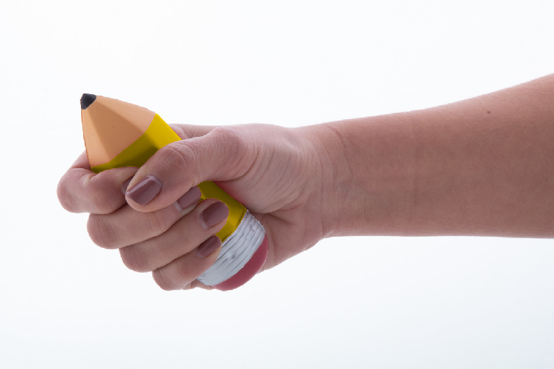 Balle anti-stress - en forme de crayon - jaune - 20,8g_3