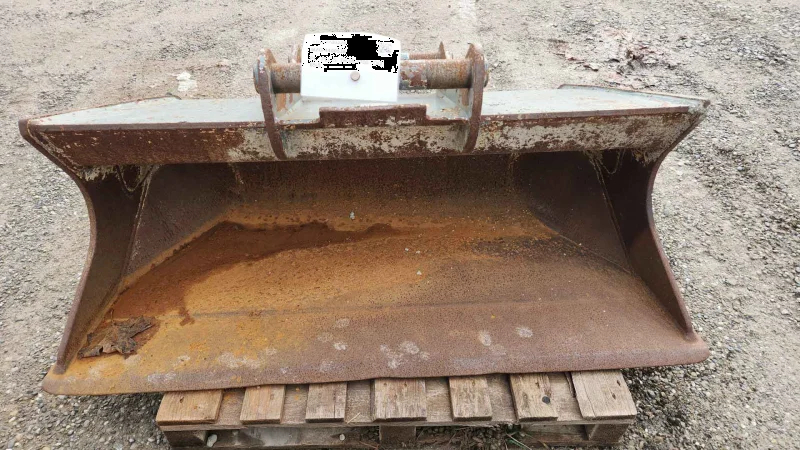 Godet niveleur PLL-TR 95-1700 - OilQuick OQ 65-5 - Egli - 1700 mm - Hardox 450/500_3