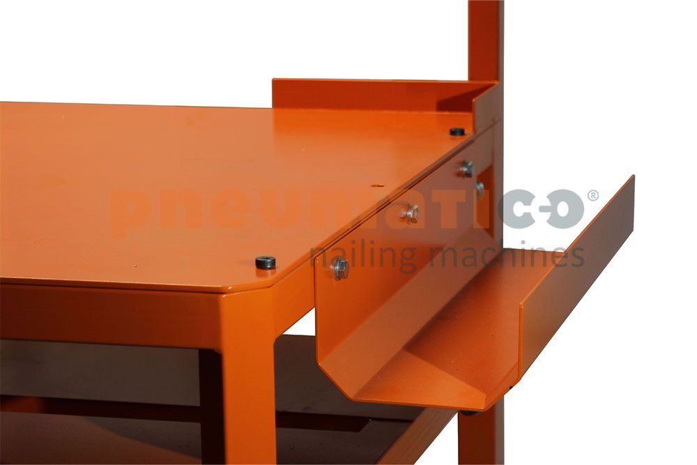 Table de réparation avec rouleau de transport pour palettes