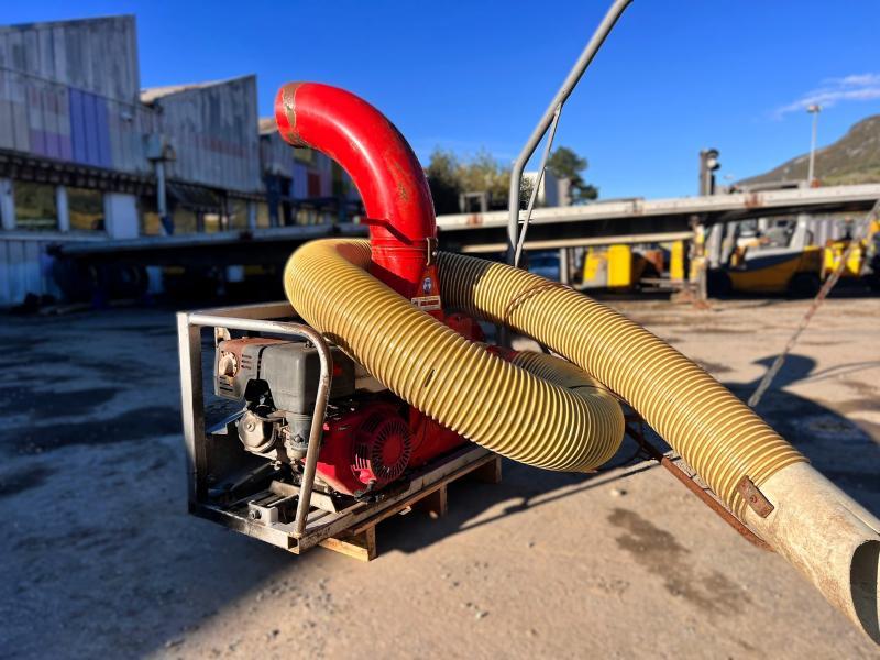 ASPIRATEUR A FEUILLE MOTORISÉ sur berce (net tva)_3