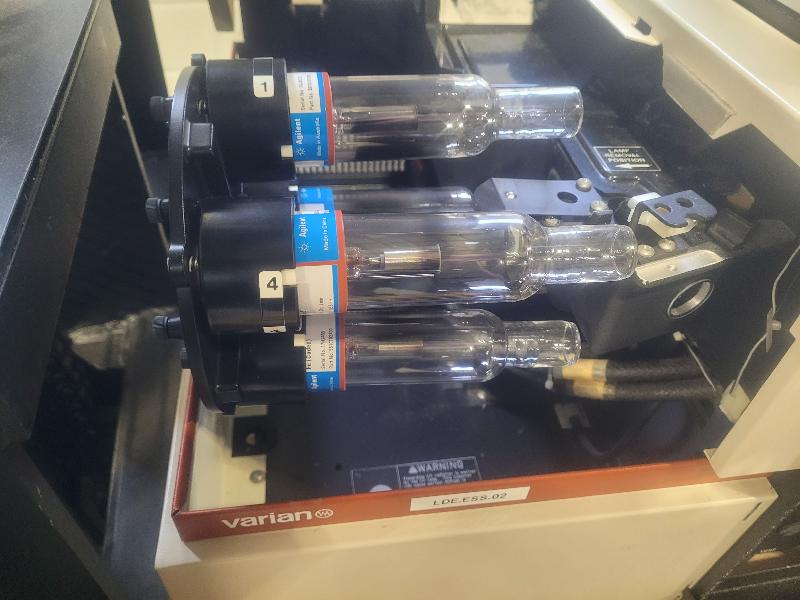 Spectromètre d'absorption atomique Varian SpectrAA-20_3