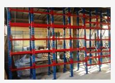 Rayonnage optimisé pour le déroulage et le repérage des câbles