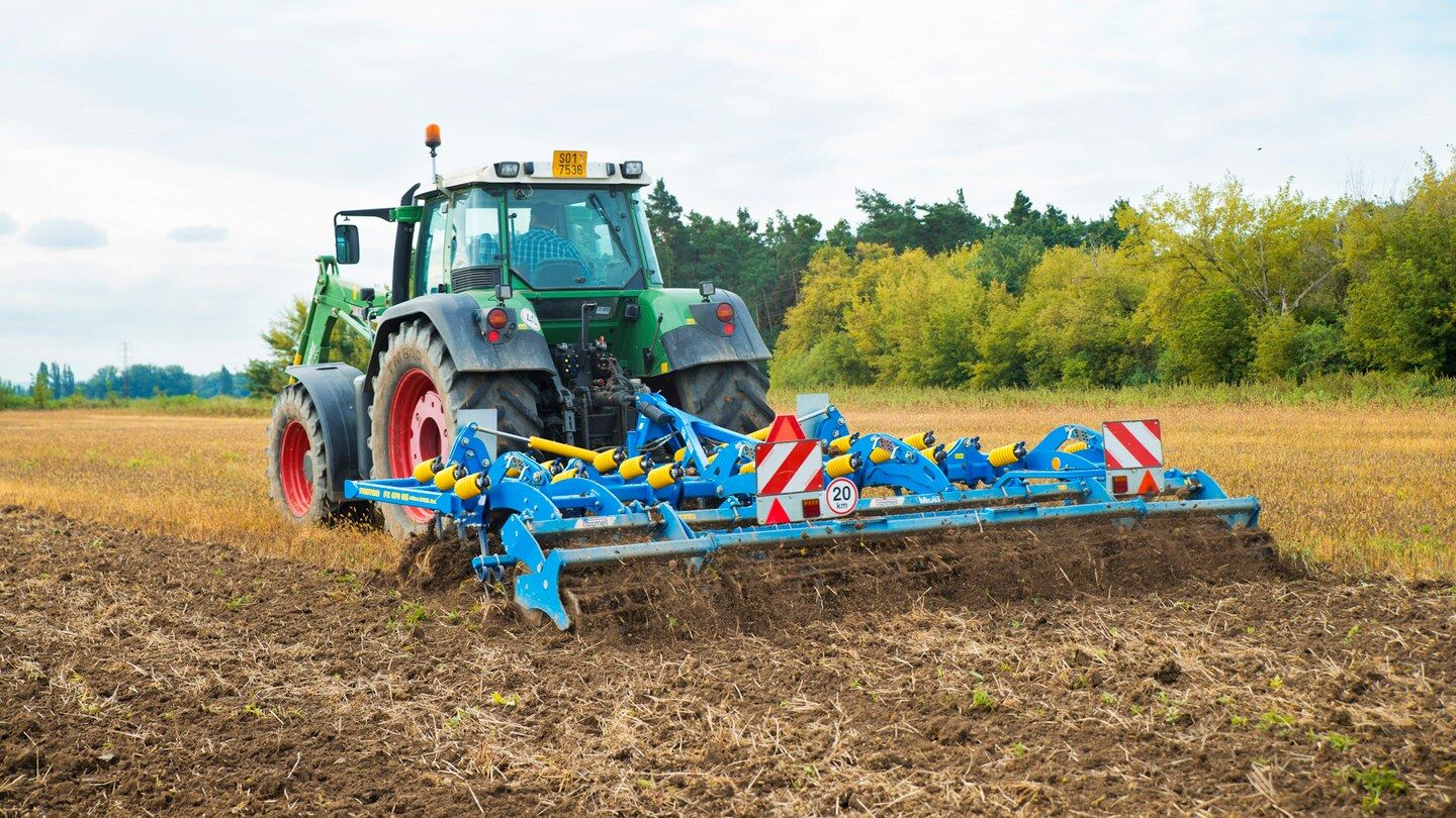 Fantom ns - cultivateur agricole - farmet a.S - largeur de travail 3000 à 4700 mm_3