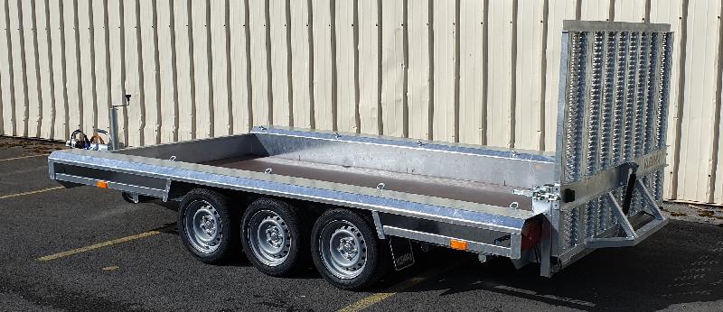 TM 4m x 1m80 porte engin 3 x essieux 1350 kg_3